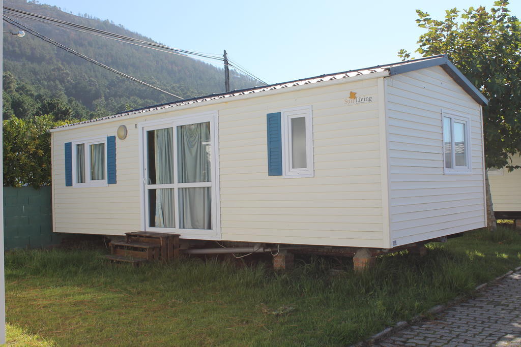 Camping 1ª O Muino - Bungalow Park Oia Exterior photo